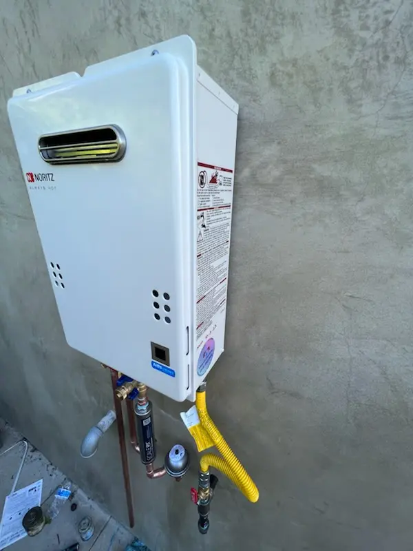 Tankless water heater installation for White homes
